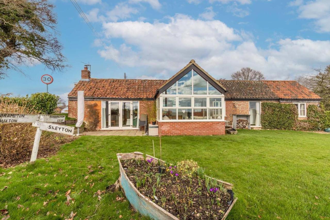 Host & Stay - Woodfalls Barn Burgh and Tuttington Экстерьер фото