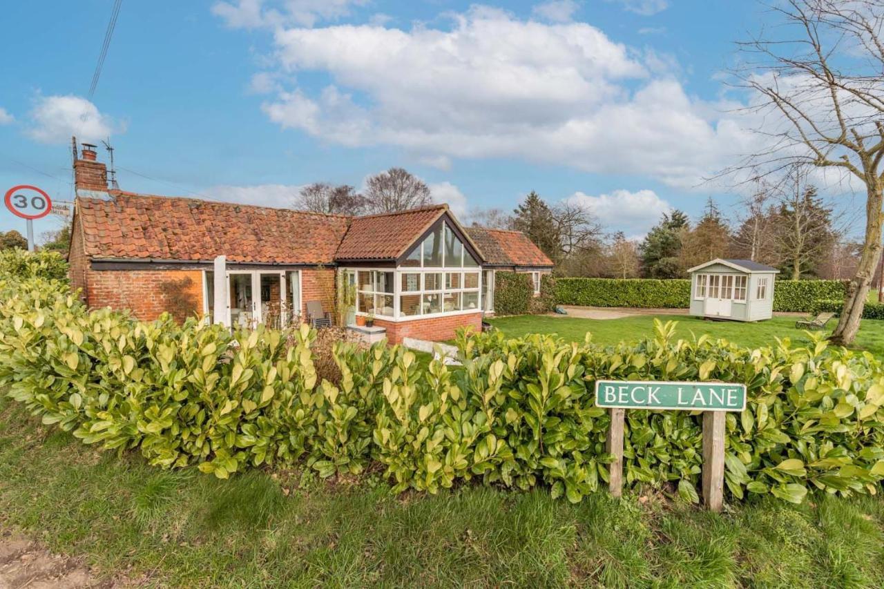 Host & Stay - Woodfalls Barn Burgh and Tuttington Экстерьер фото